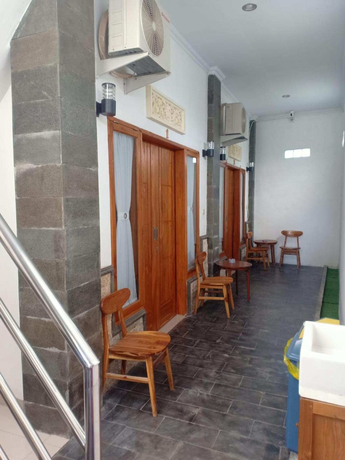 Hotel D'Transit Batununggul Exterior foto